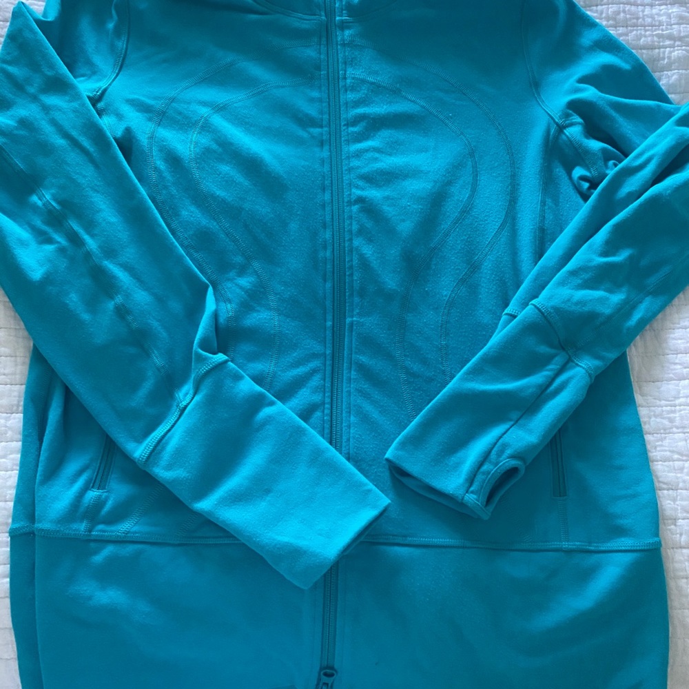 lululemon jacket